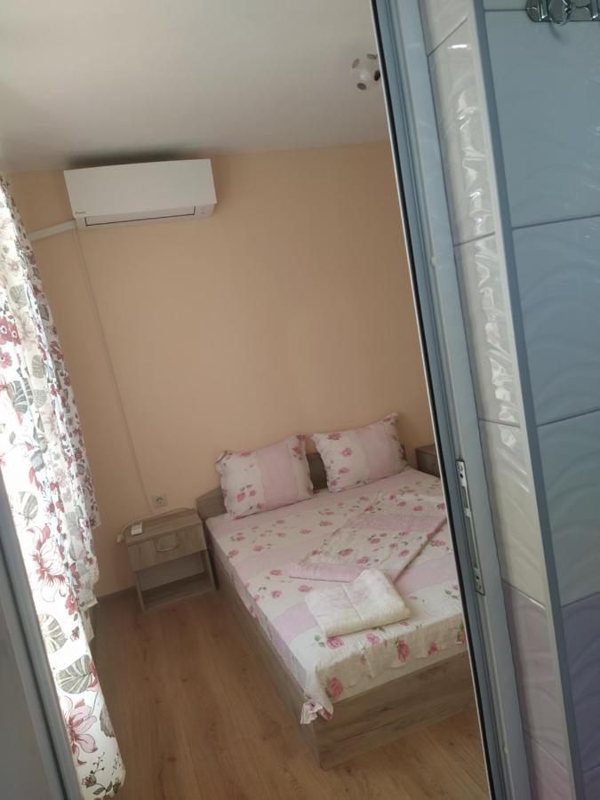Guest House Proynovi Kalofer Exteriör bild